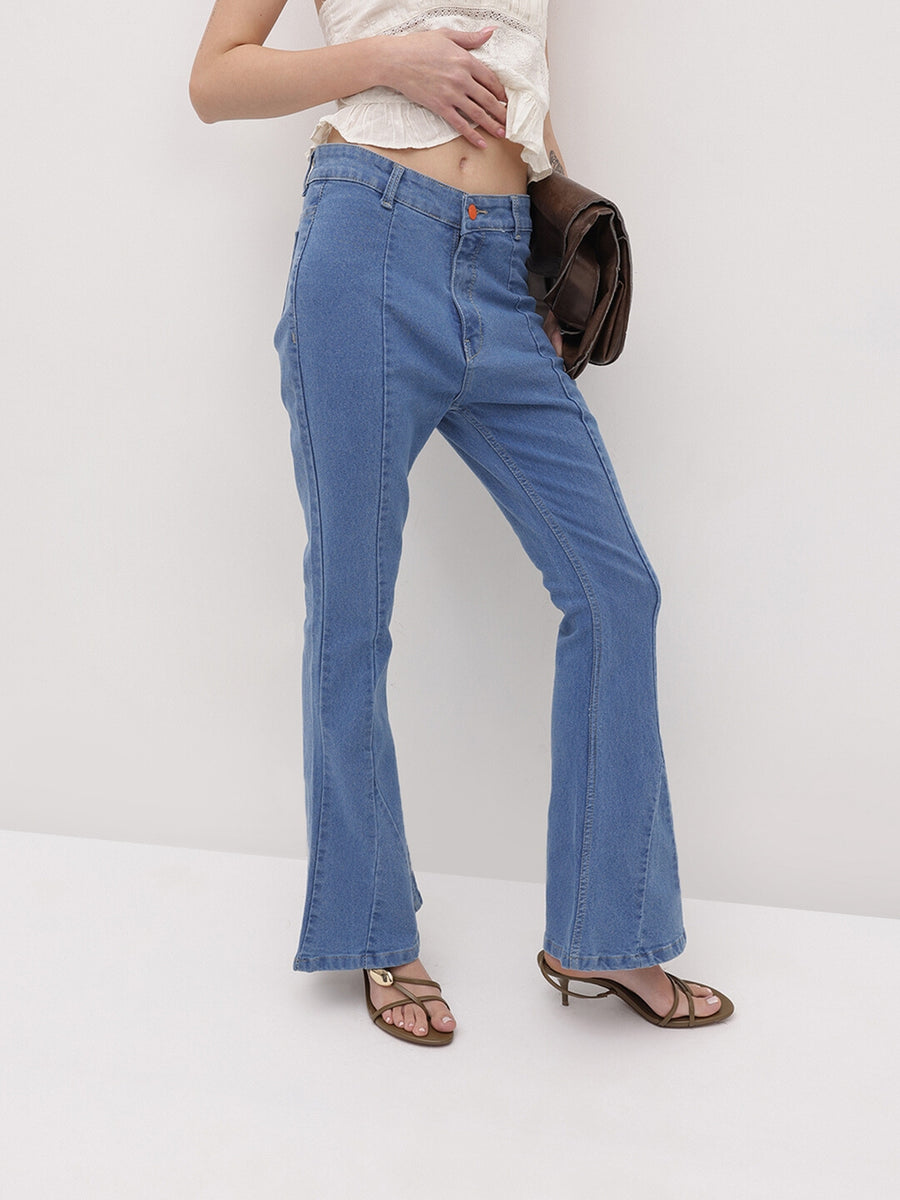 Gen Z Retro Bootcut Jeans – High Rise Bootcut Jeans Side View – Glossia Fashion