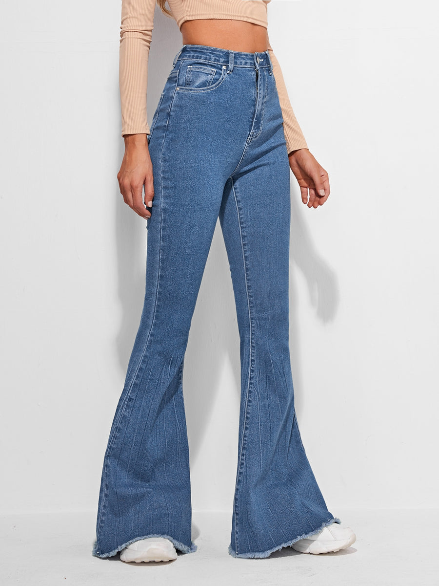 Timeless Fade High-Waist Bootcut – Blue Bootcut Jeans Detail View – Glossia Fashion
