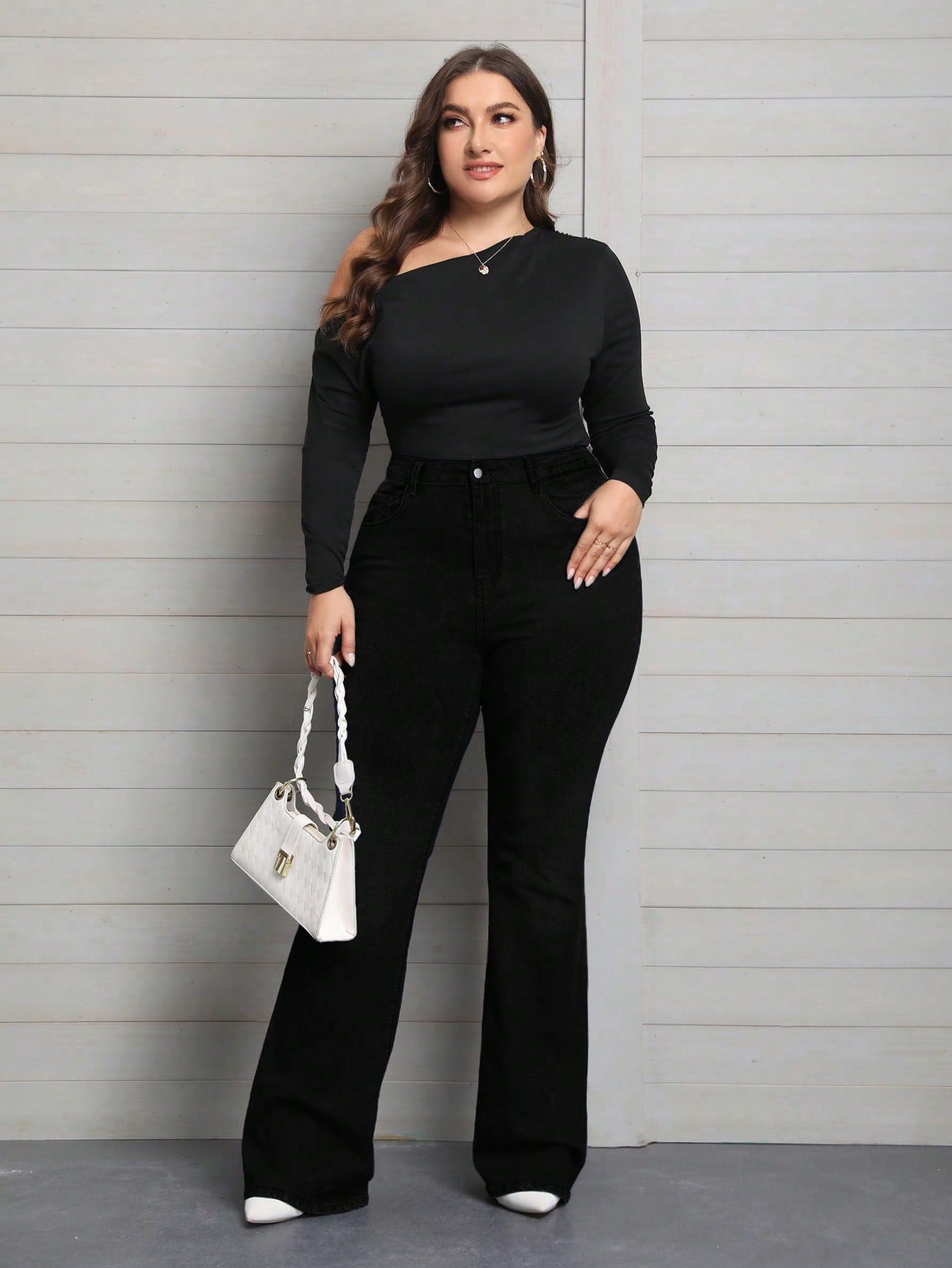 Curve Hugger Flare Jeans