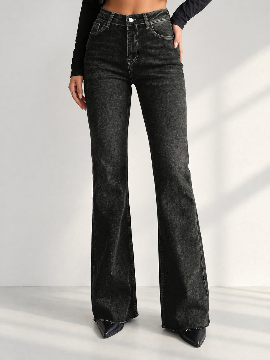 Moody Wash Bootcut Jeans – Black
