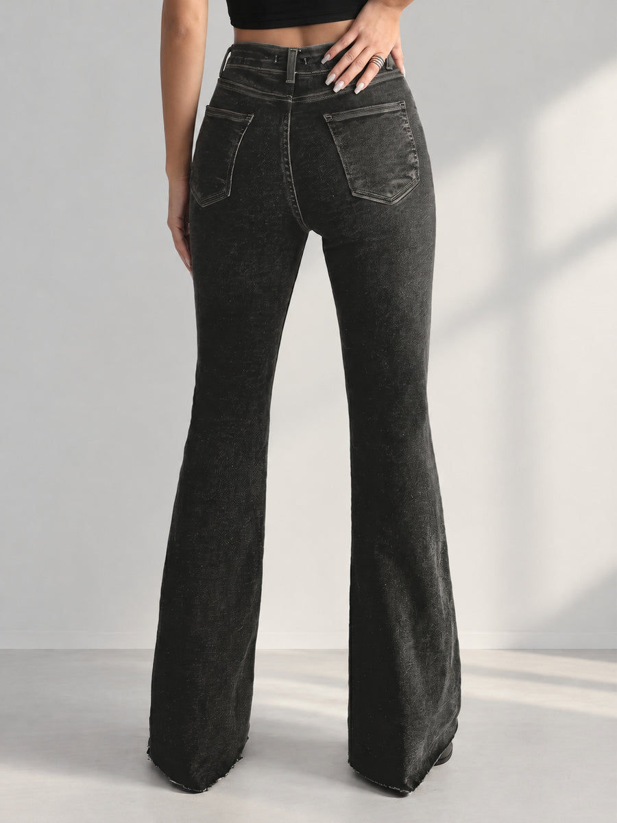 Moody Wash Bootcut Jeans – Black
