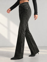 Moody Wash Bootcut Jeans – Black