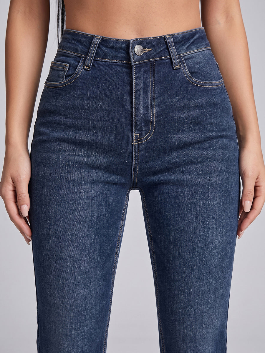 Moody Wash Bootcut Jeans – Dark Blue