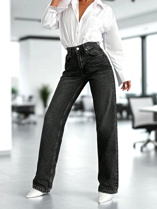 Timeless Straight Jeans