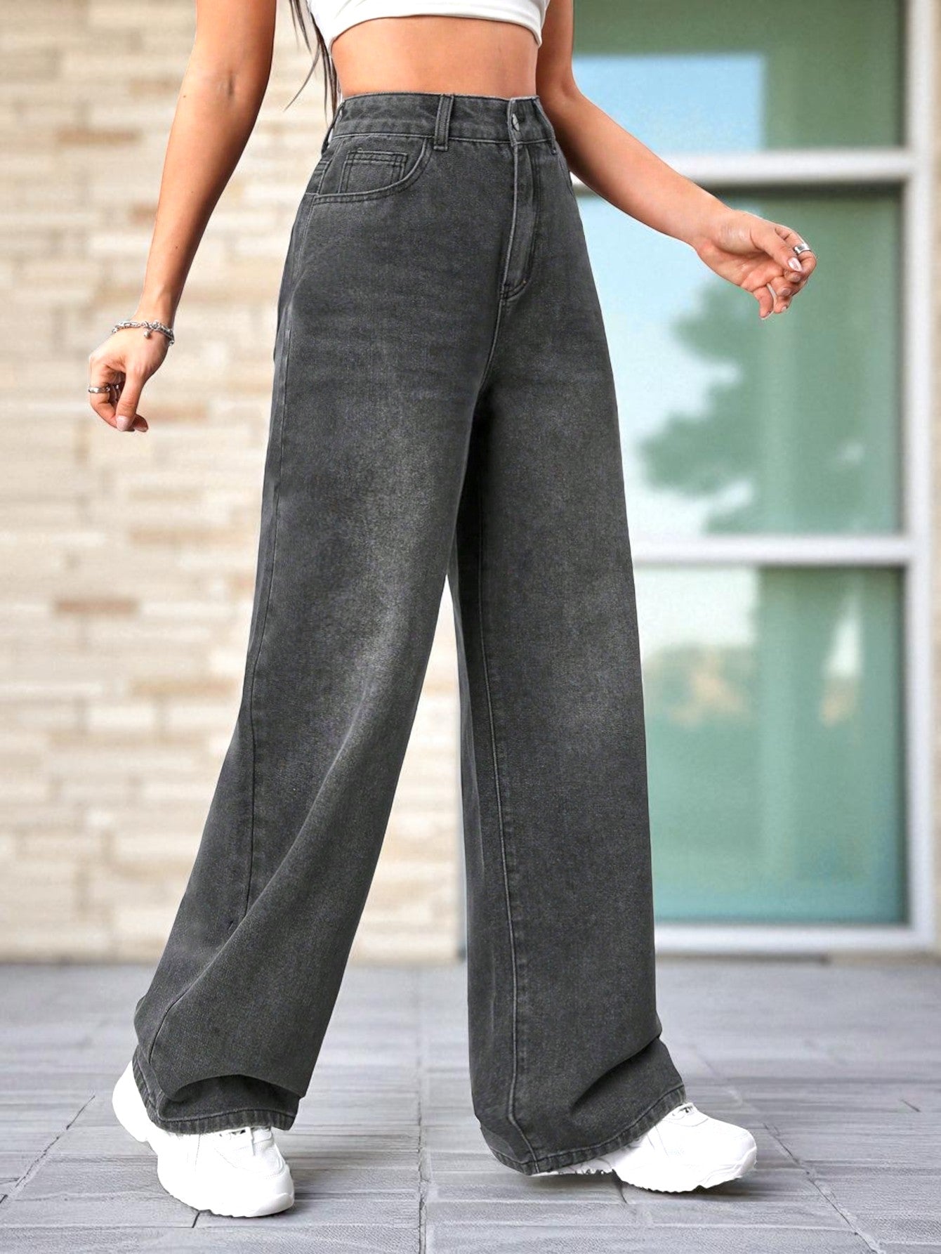 Sleek Street Straight Fit