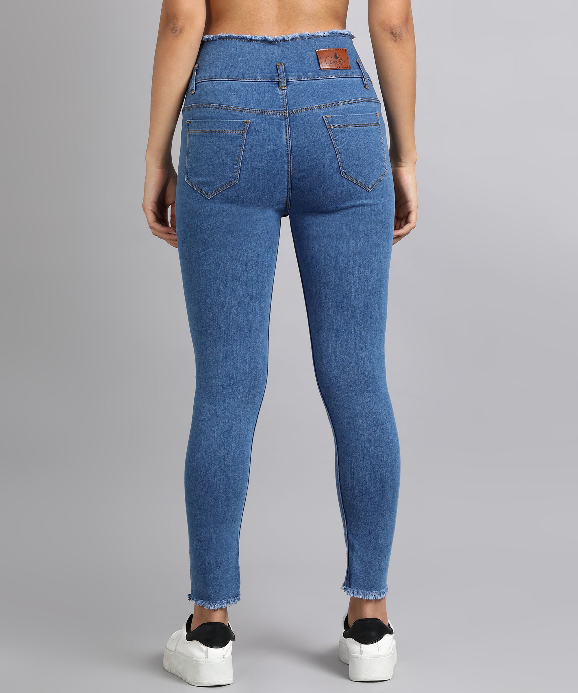 Blue frayed deals hem jeans